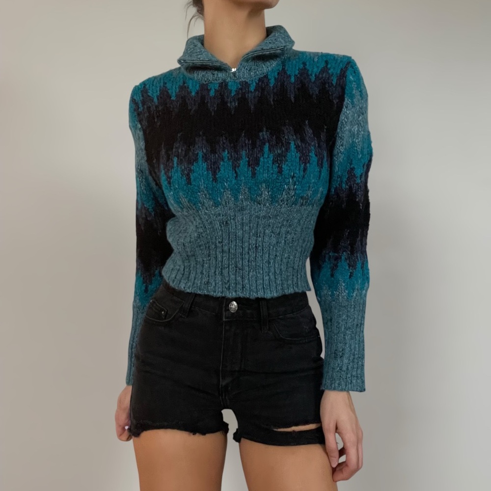Egocentric Knitwear Vintage 90s Acrylic & Wool Long Sleeve Blue Sweater - Small
